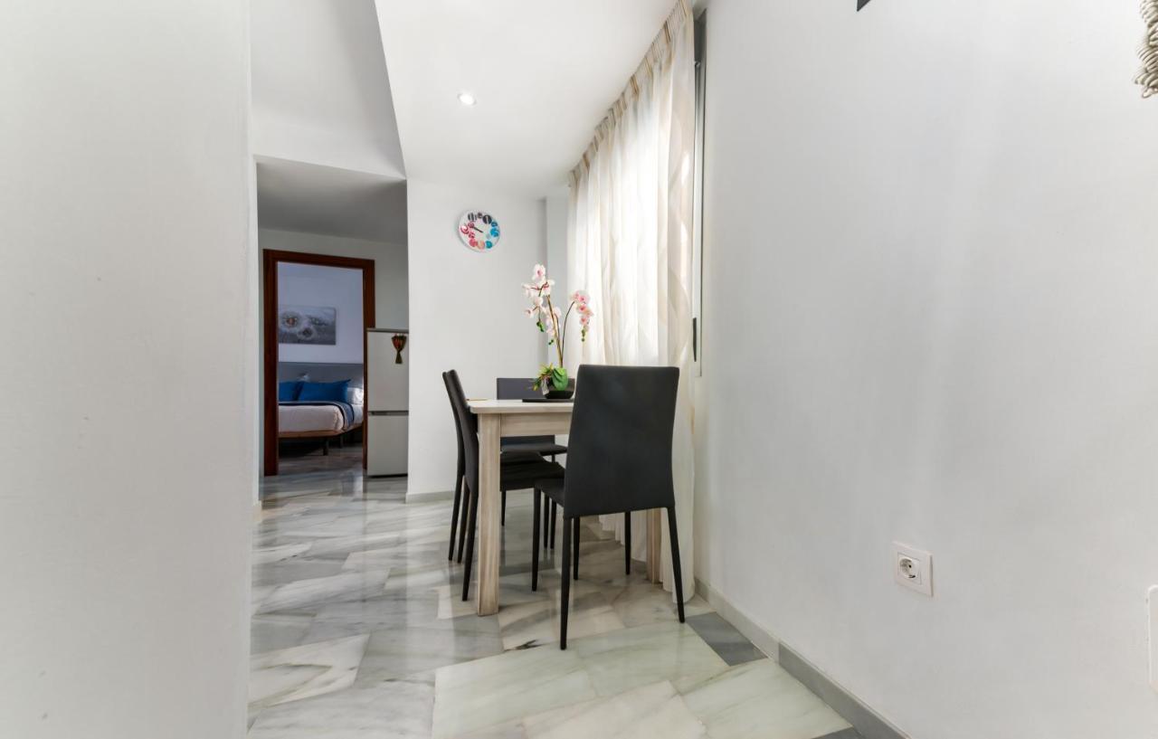 Holidays2Malaga Salitre Cerca Estacion Ave & Fibra Wifi Buitenkant foto